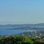 Appartement, Parc Arbore, Piscine Panoramique Sur Golf De St Tropez 公寓 雷以桑布尔