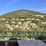 公寓 Appartement, Parc Arbore, Piscine Panoramique Sur Golf De St Tropez