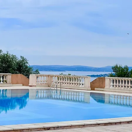 Appartement, Parc Arbore, Piscine Panoramique Sur Golf De St Tropez 雷以桑布尔